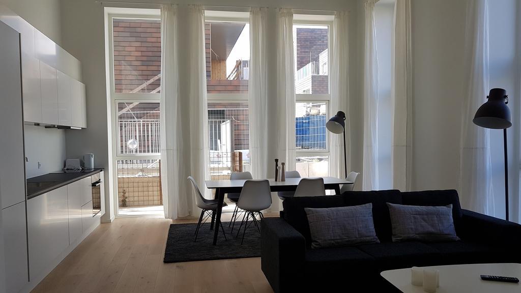 Newly Renovated, Bright Apartment On Robert Jacobsens Vej 22 Copenhagen Exterior photo